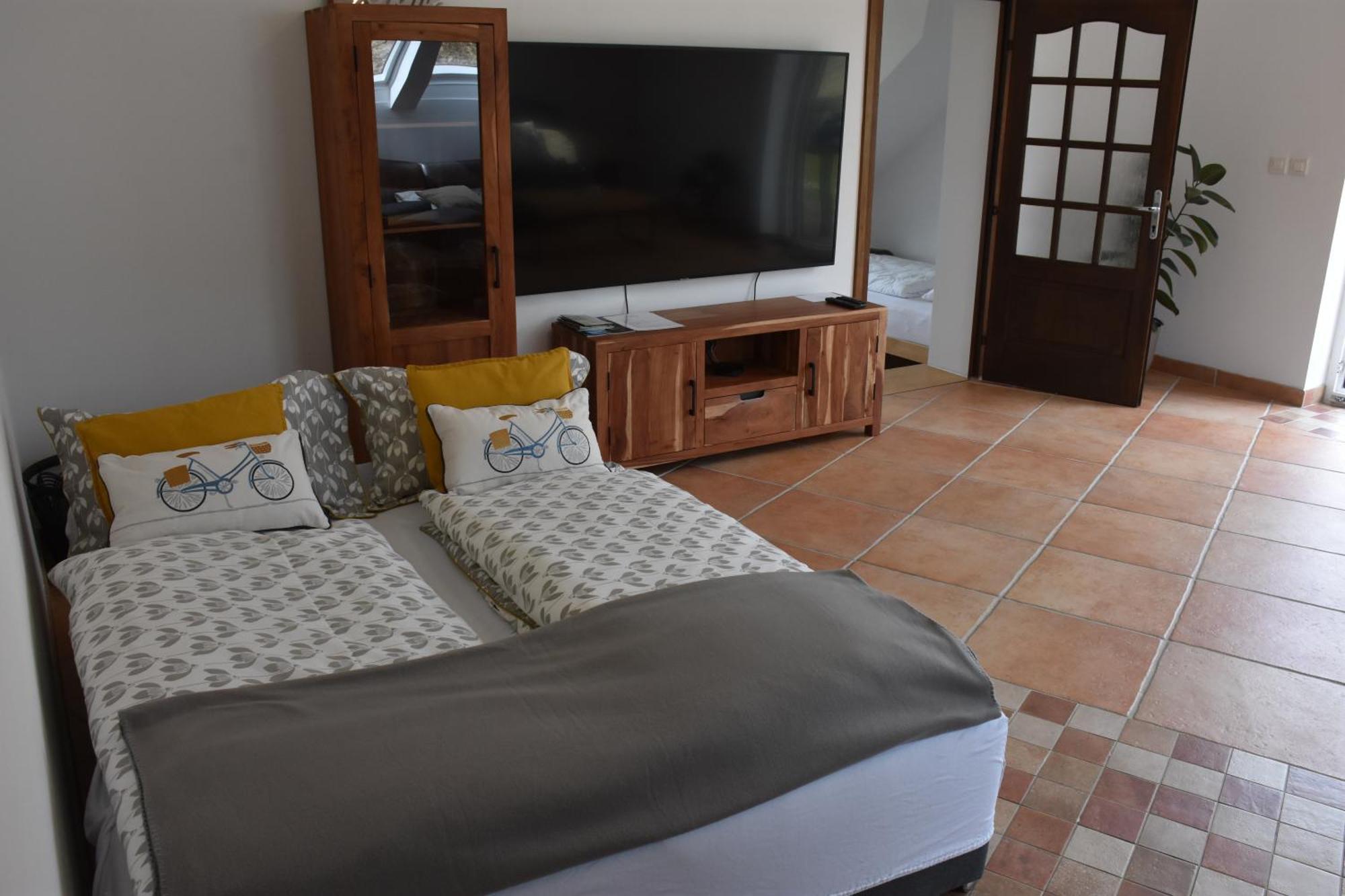 Guest House Struc Slovenj Gradec Exterior foto
